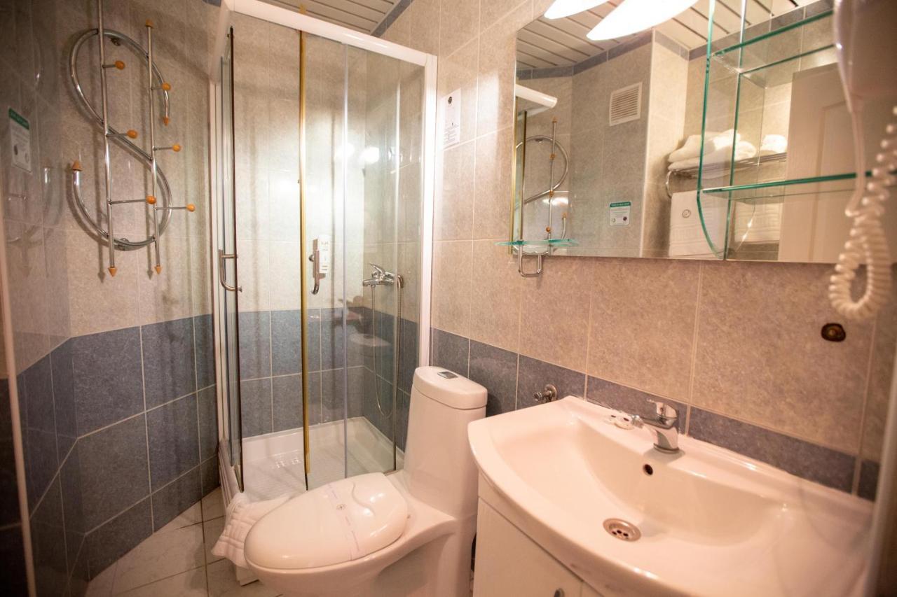 Hotel Filip Ohrid Extérieur photo