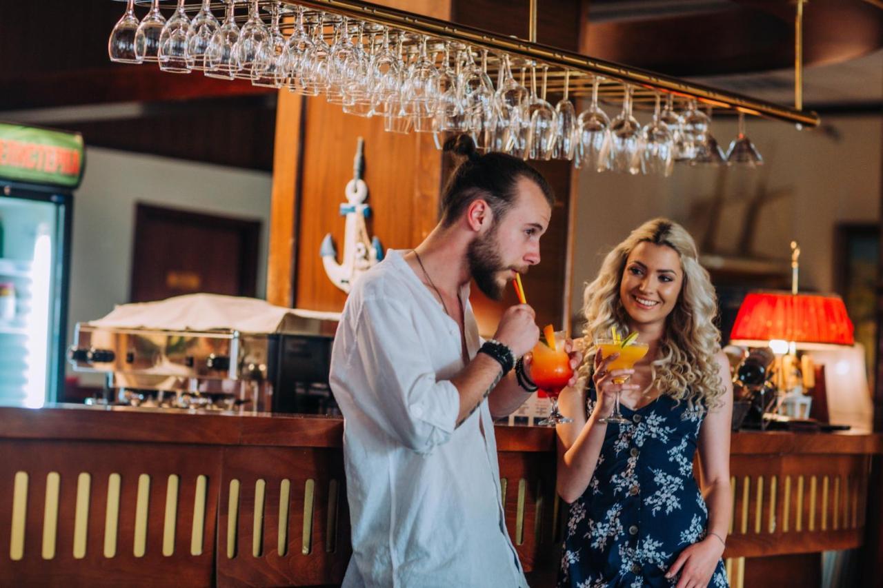 Hotel Filip Ohrid Extérieur photo