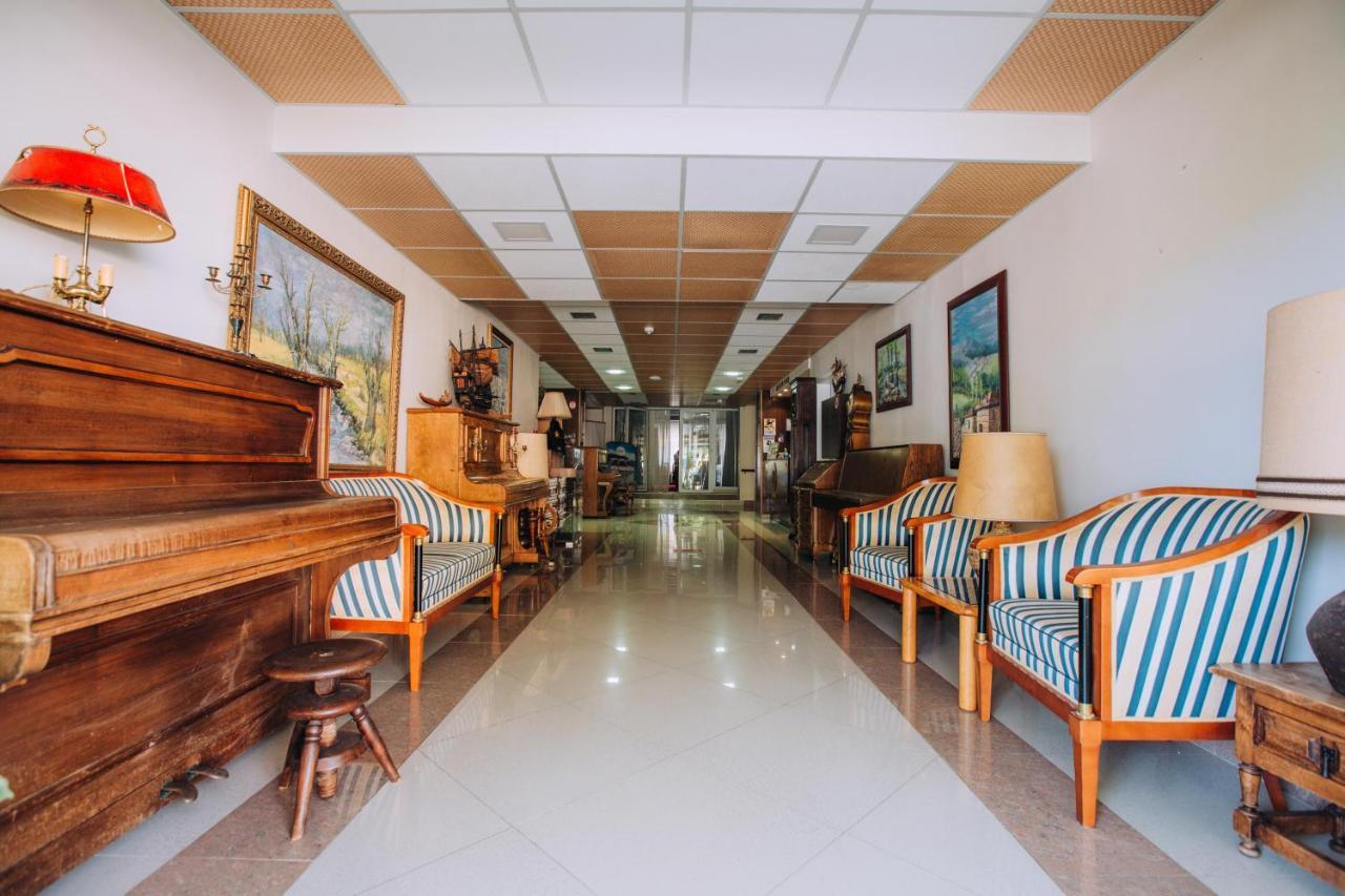 Hotel Filip Ohrid Extérieur photo