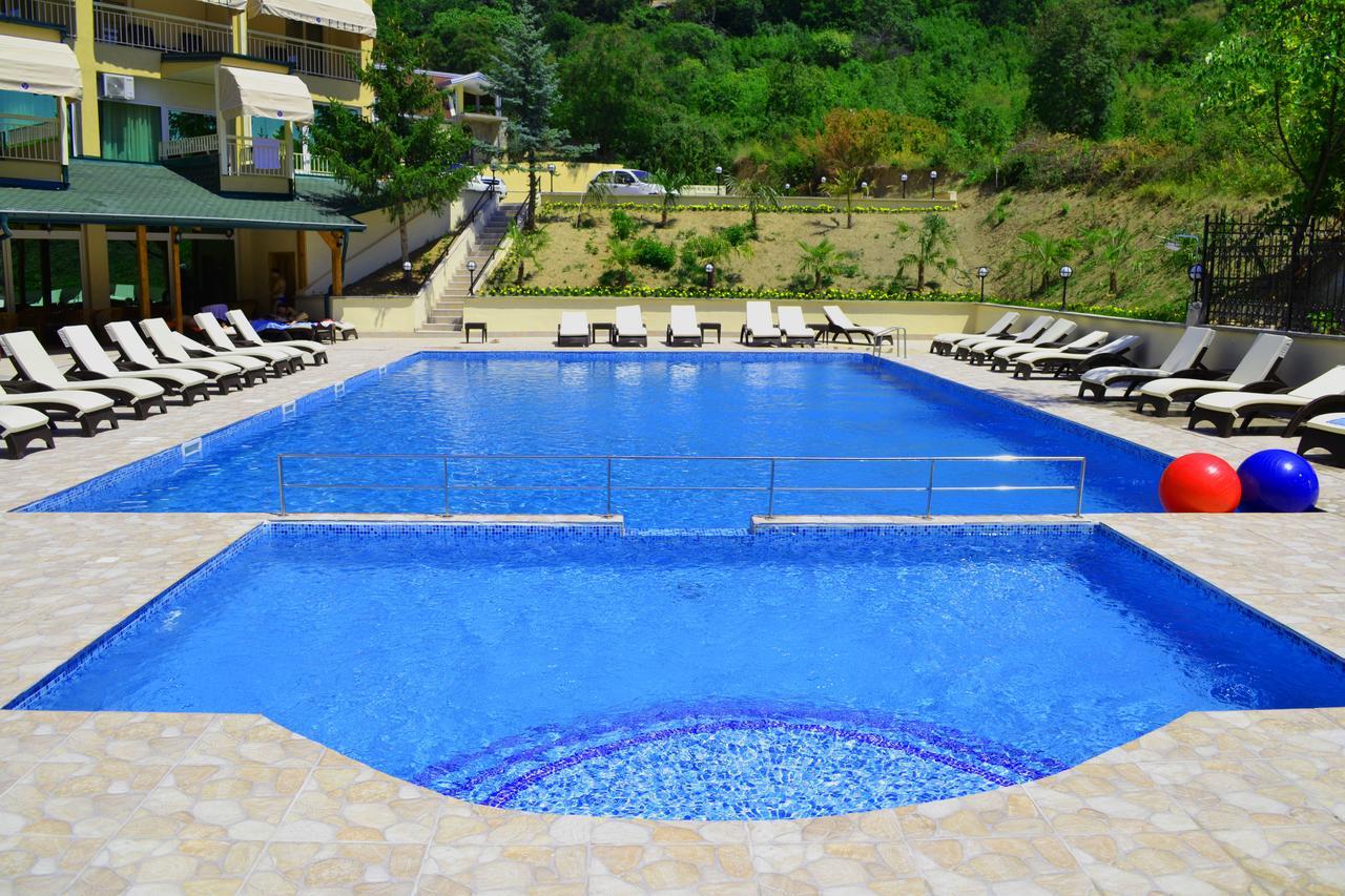 Hotel Filip Ohrid Extérieur photo