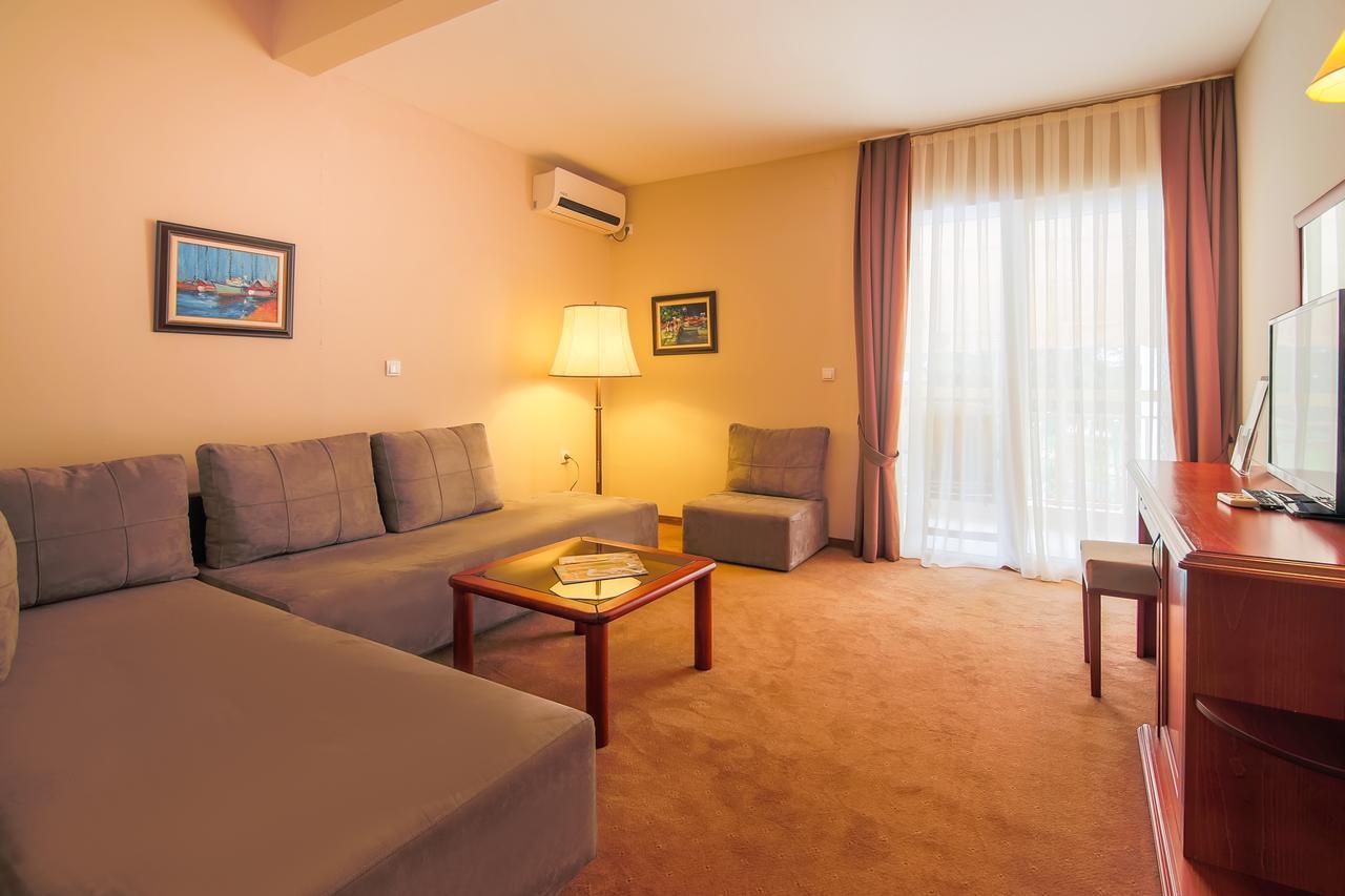 Hotel Filip Ohrid Extérieur photo